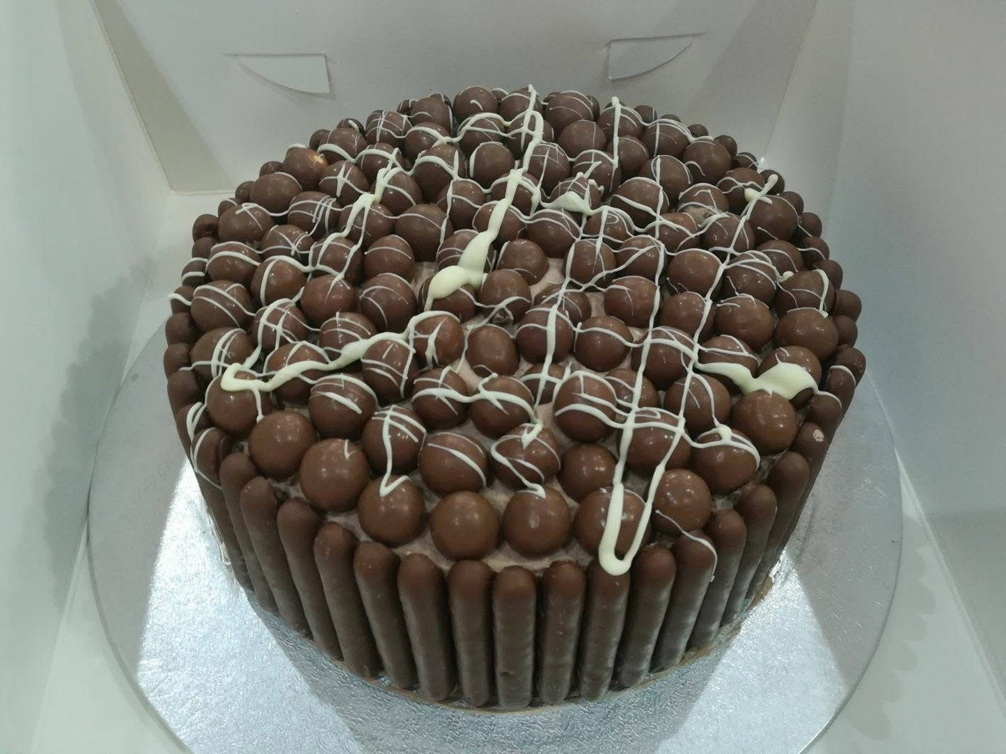 Maltesers Chocolate Crunch Cake