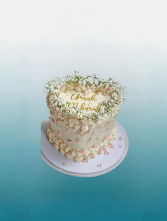 Elegant Floral Heart Shape Vintage Cake