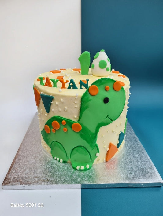 Dinosor Discovery Cake