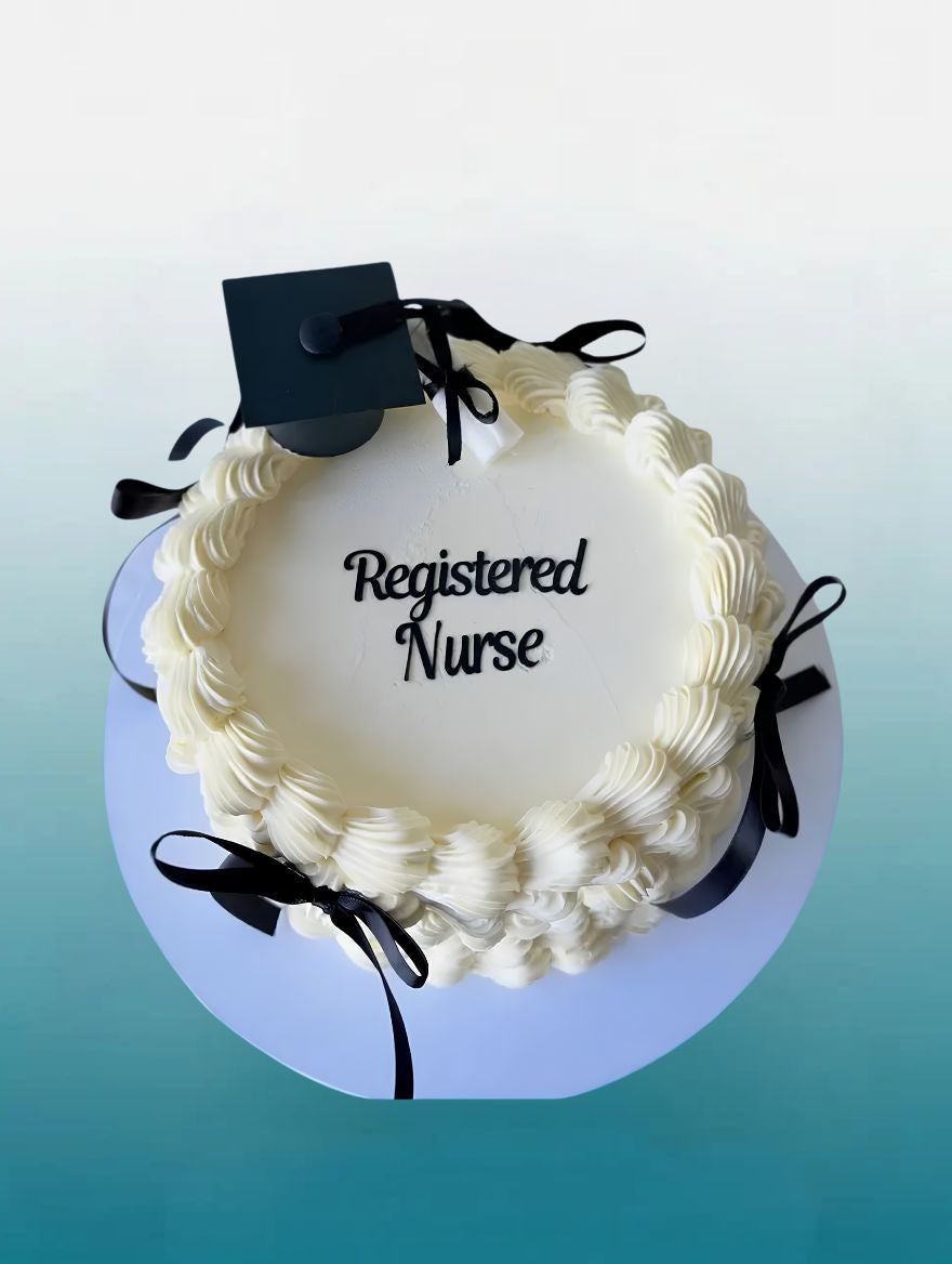 Healthcare Hero Graduation Cake | Personalised Medical Graduation Cake