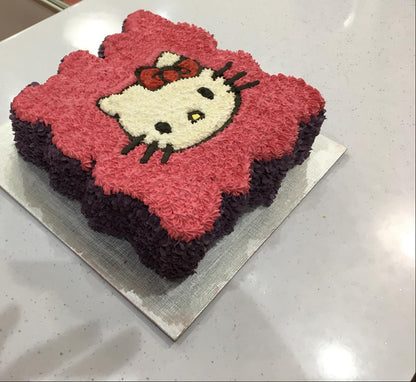 Hello Kitty Cake