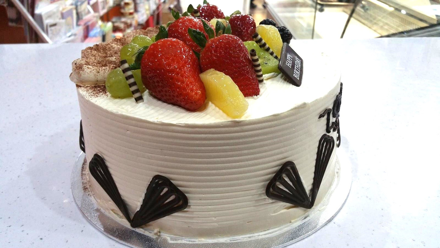 Orchard Harvest Cream Cake