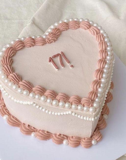 Blush Pearl Heart Cake (Tall)