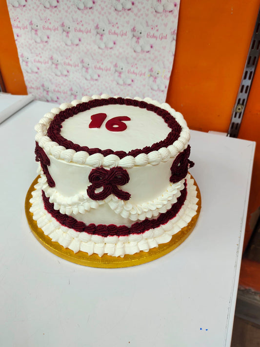 The Maroon & Cream Lambeth Sweet 16 Cake