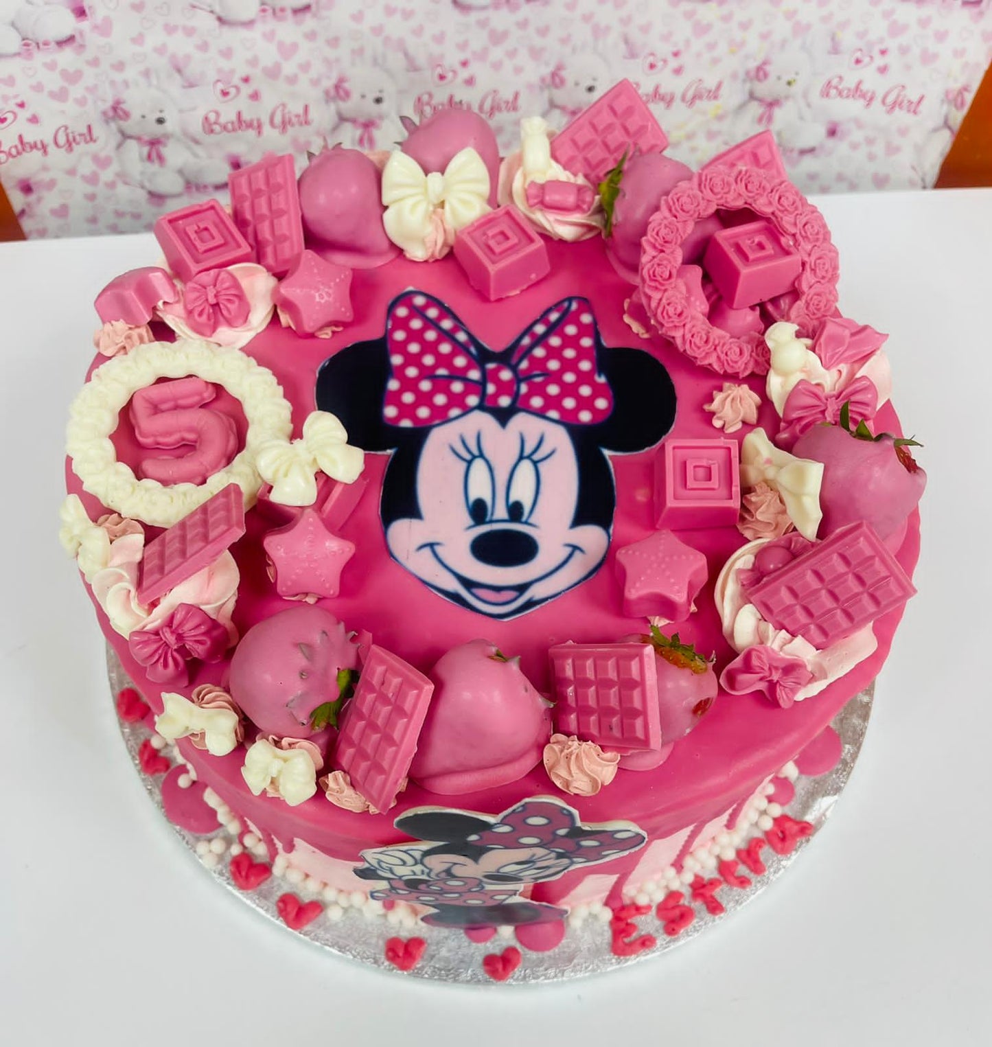Minnie Mouse Pink Dream Cake