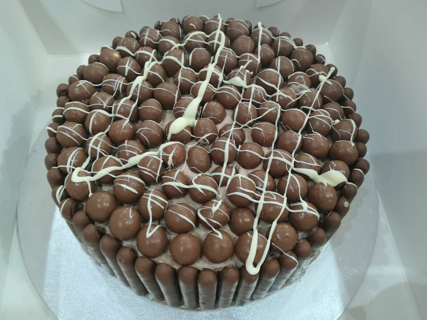 Maltesers Chocolate Crunch Cake