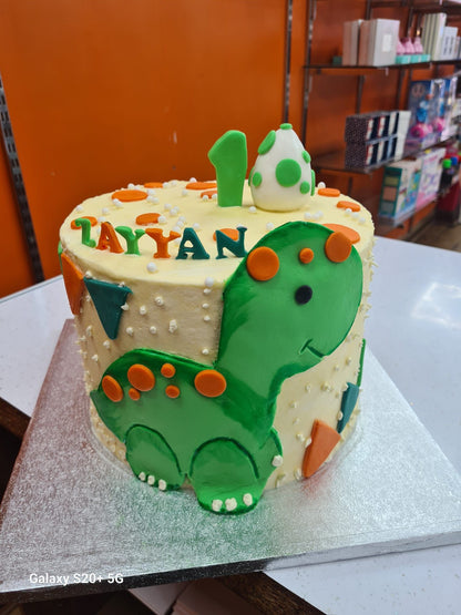 Dinosor Discovery Cake