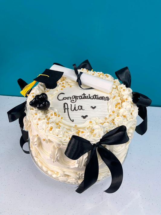 Luxury Graduation Tall Cake | Personalised Graduation Cake