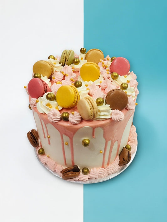 Macaron Drip Cake